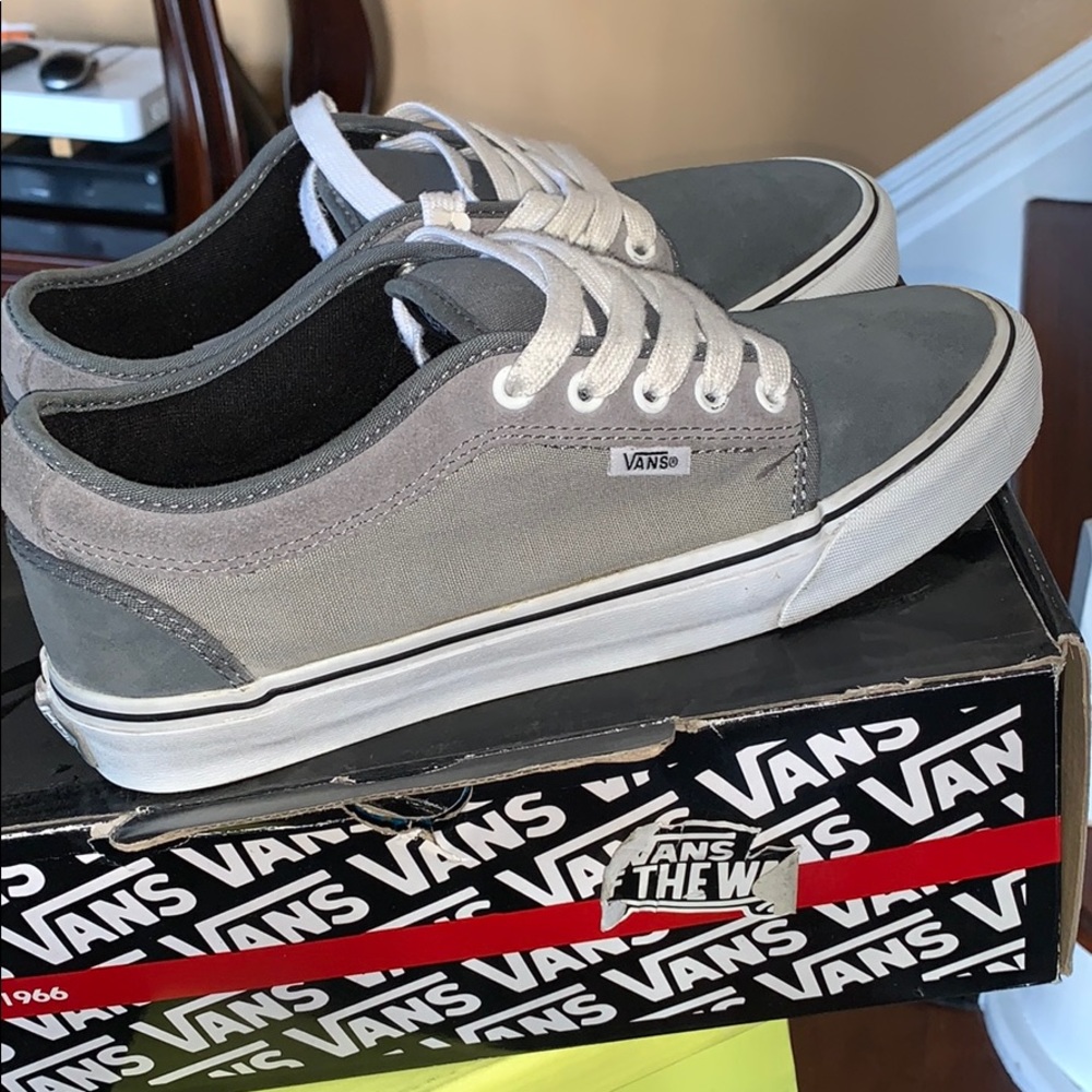 Vans chukka lows